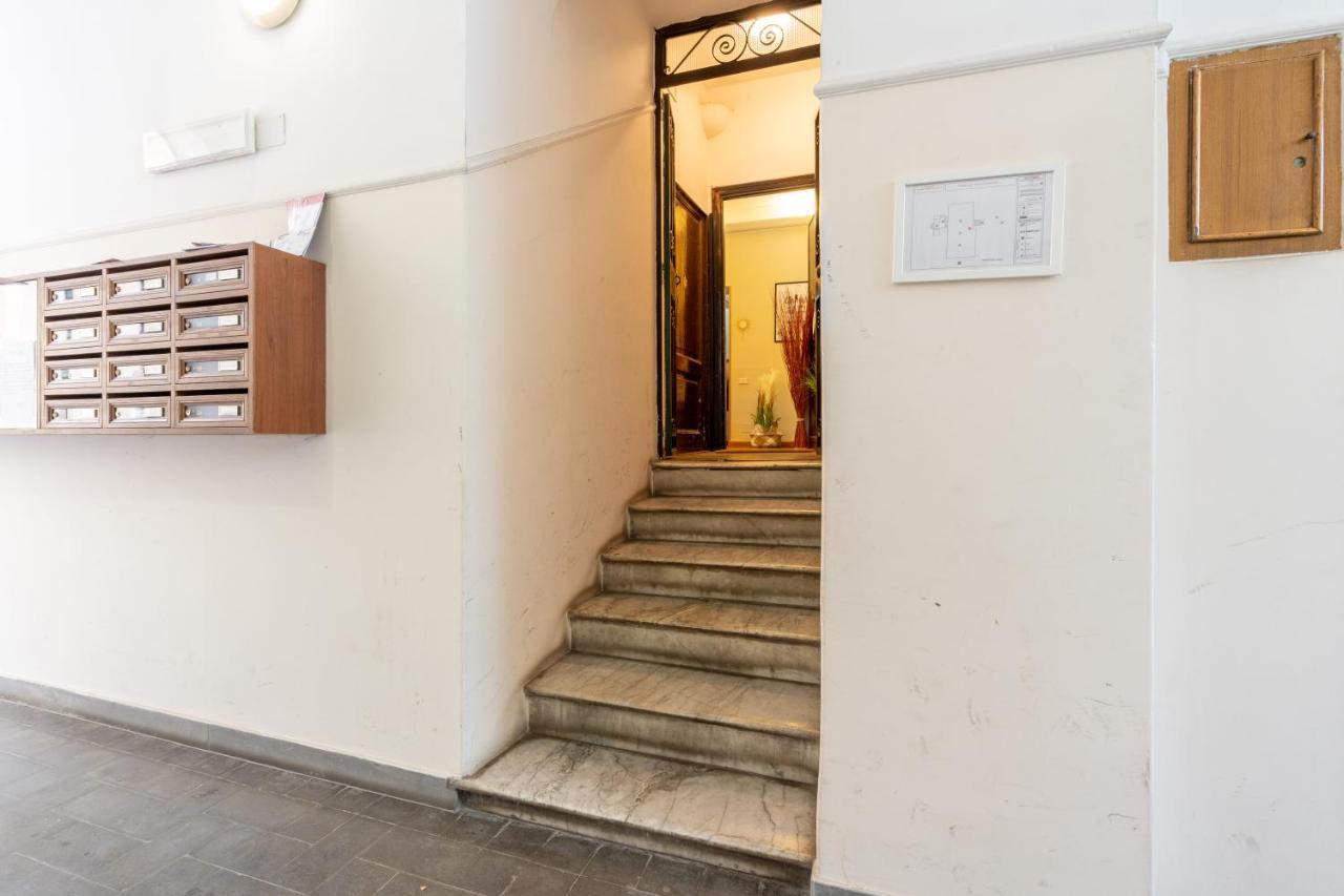 Antica Dalla Finestra Colosseo Ohana Apartment Rome